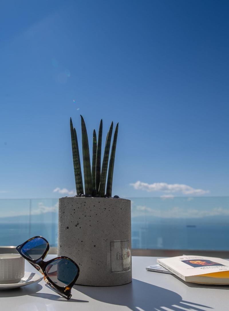 Messinian Icon Hotel & Suites Kalamata Bagian luar foto