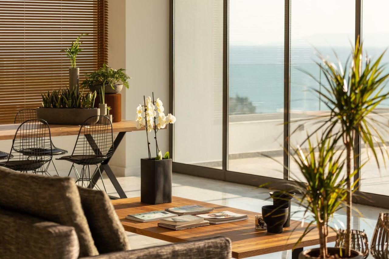 Messinian Icon Hotel & Suites Kalamata Bagian luar foto