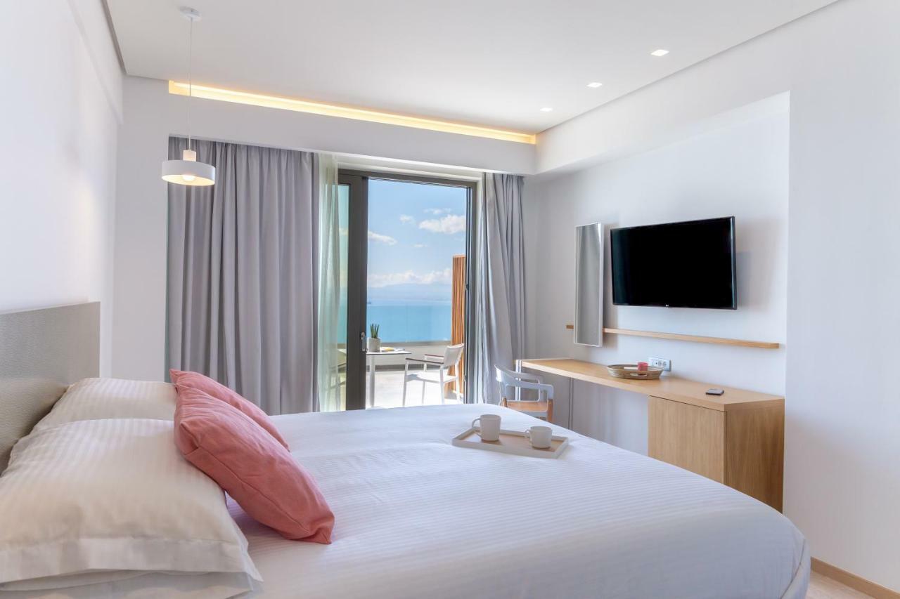 Messinian Icon Hotel & Suites Kalamata Bagian luar foto