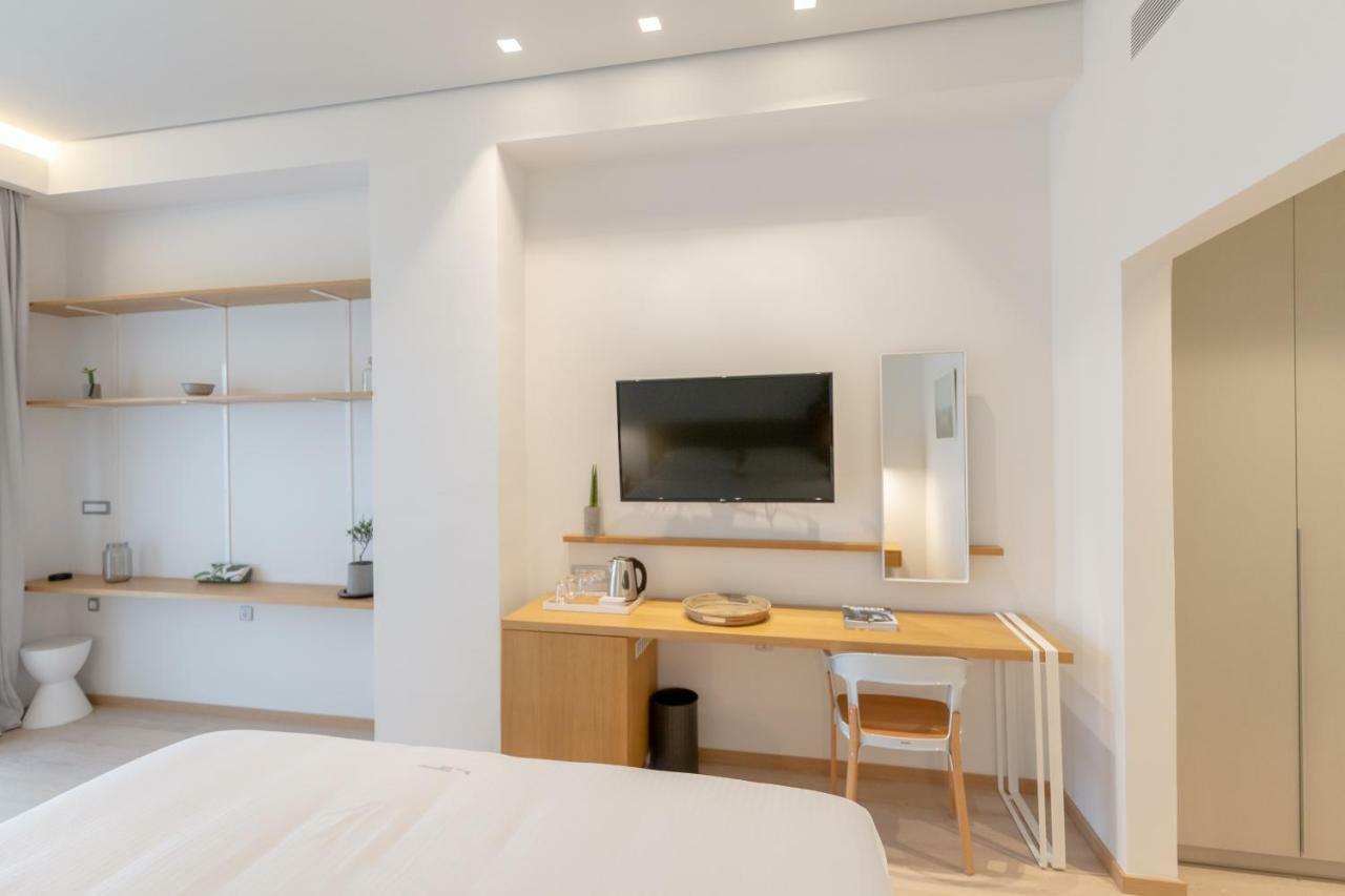 Messinian Icon Hotel & Suites Kalamata Bagian luar foto